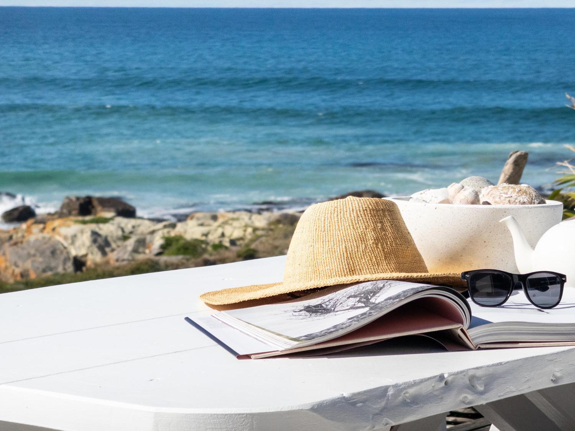 Saltwater - Absolute Oceanfront, Fire Pits, Some Villas With Hot Tubs And Sauna Falmouth Exterior photo